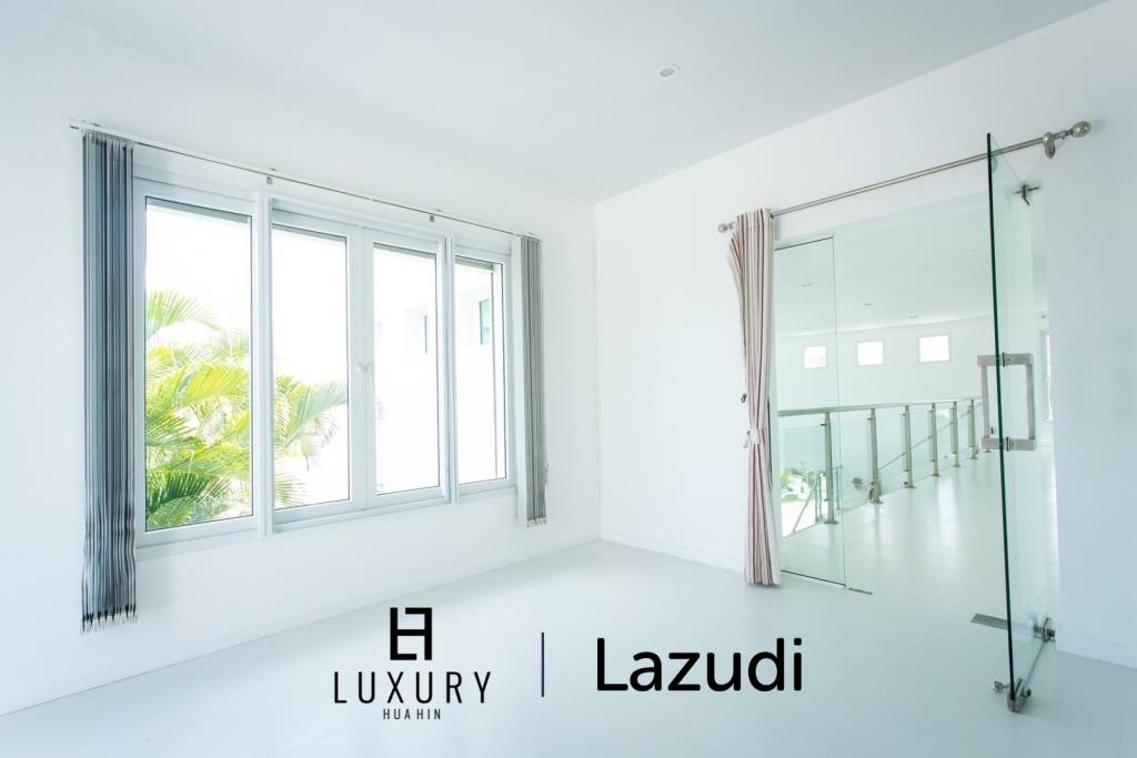 Modern 4-Bedroom Villa with Pool in Hua Hin