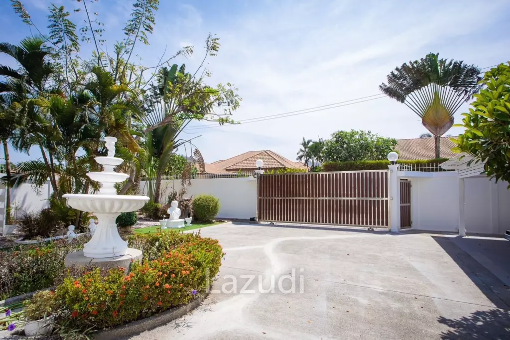 Modern 4-Bedroom Villa with Pool in Hua Hin