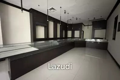 Prime Retail Space in Piyamitr Building Bangkok