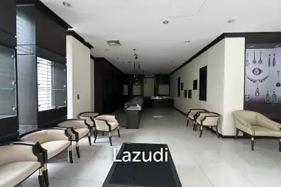 Prime Retail Space in Piyamitr Building Bangkok