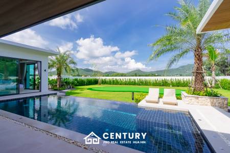 808 ตร.ม 3 เตียง 4 อาบน้ำ วิลล่า For ขาย