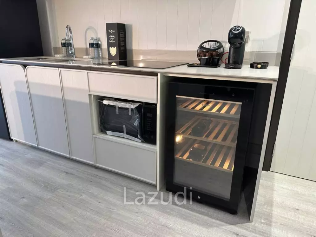 Luxury Beachfront Condo in the Heart of Hua Hin