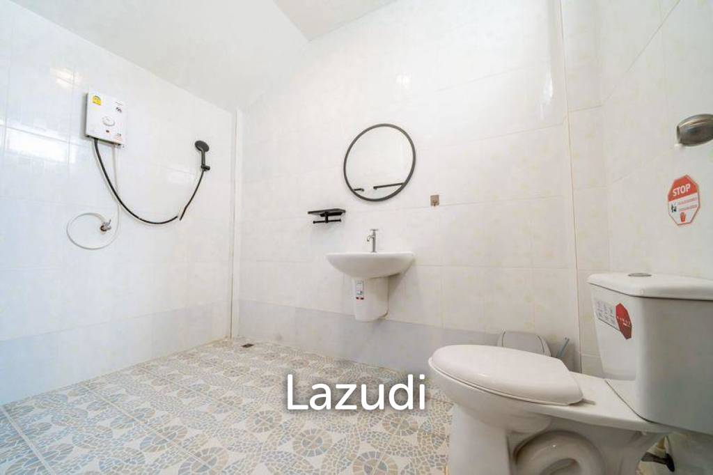 5 Bedrooms 3 Bathrooms 200 SQ.M. View Point
