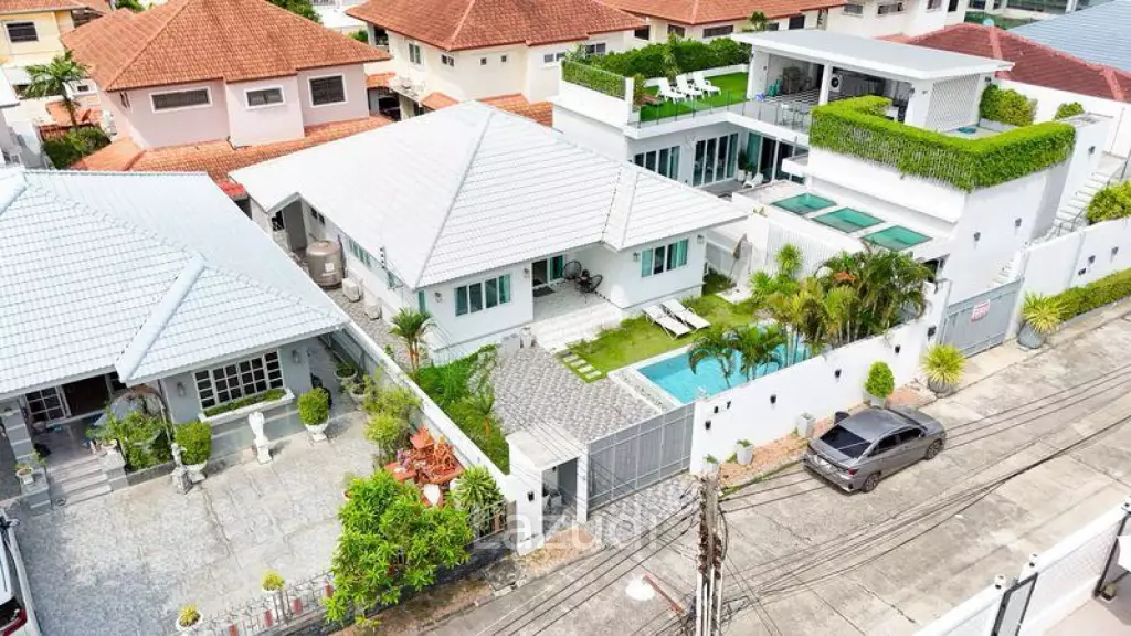 5 Bedrooms 3 Bathrooms 200 SQ.M. View Point