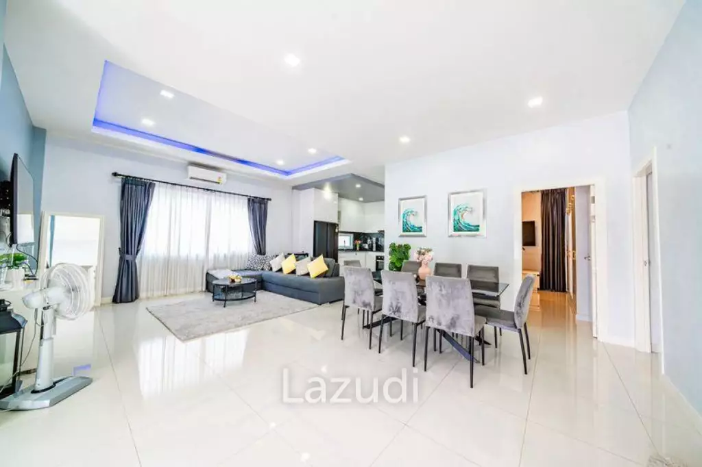 5 Bedrooms 3 Bathrooms 200 SQ.M. View Point