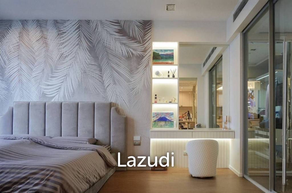 Luxury Condo 1 Bedroom in The Bangkok Sathorn