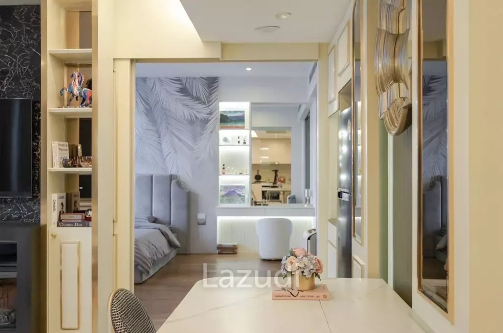 Luxury Condo 1 Bedroom in The Bangkok Sathorn