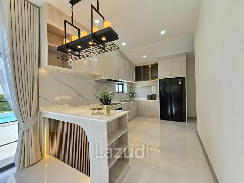 4 Beds 5 Baths 250 SQ.M. Hill Side Village
