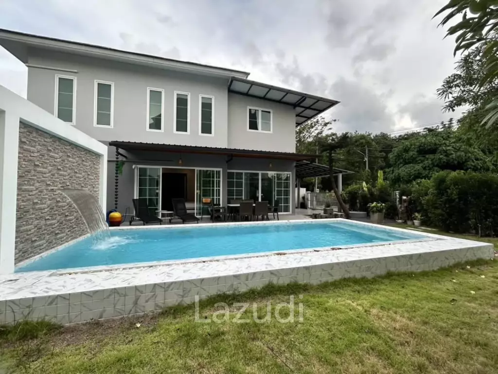 3-Bedroom Pool Villa near Blue Tree in Cherng Talay