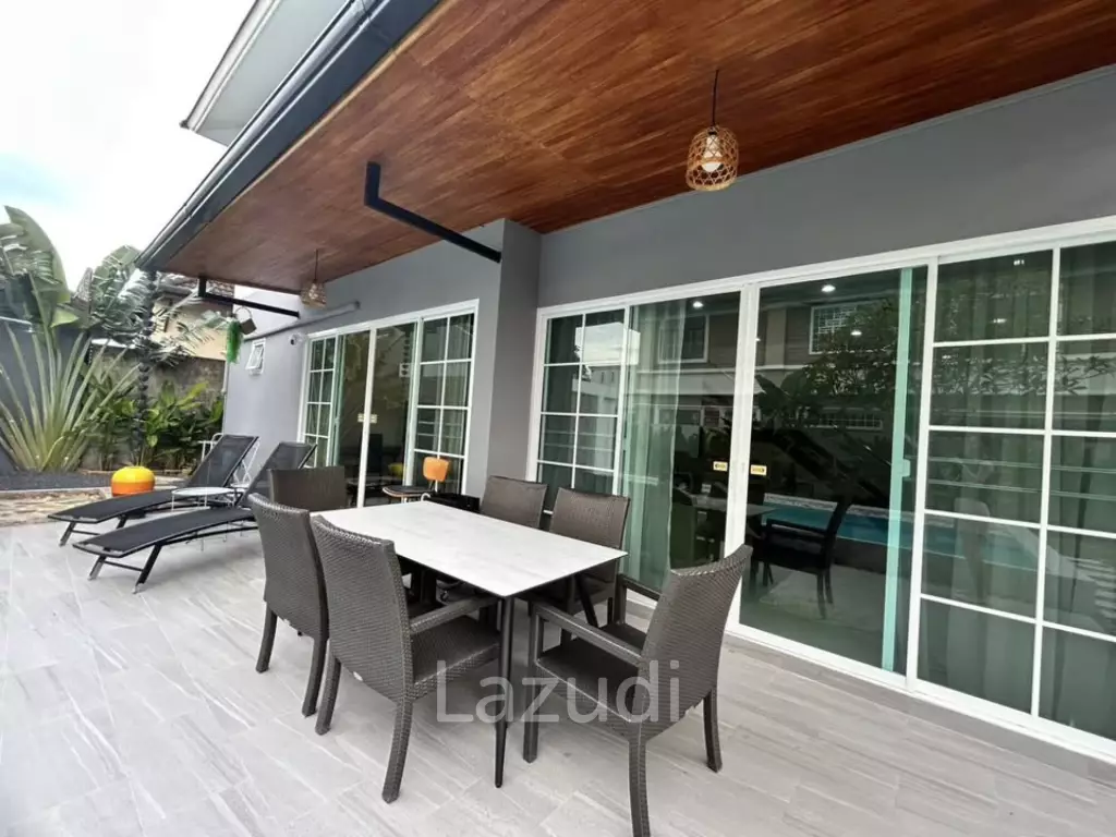 3-Bedroom Pool Villa near Blue Tree in Cherng Talay