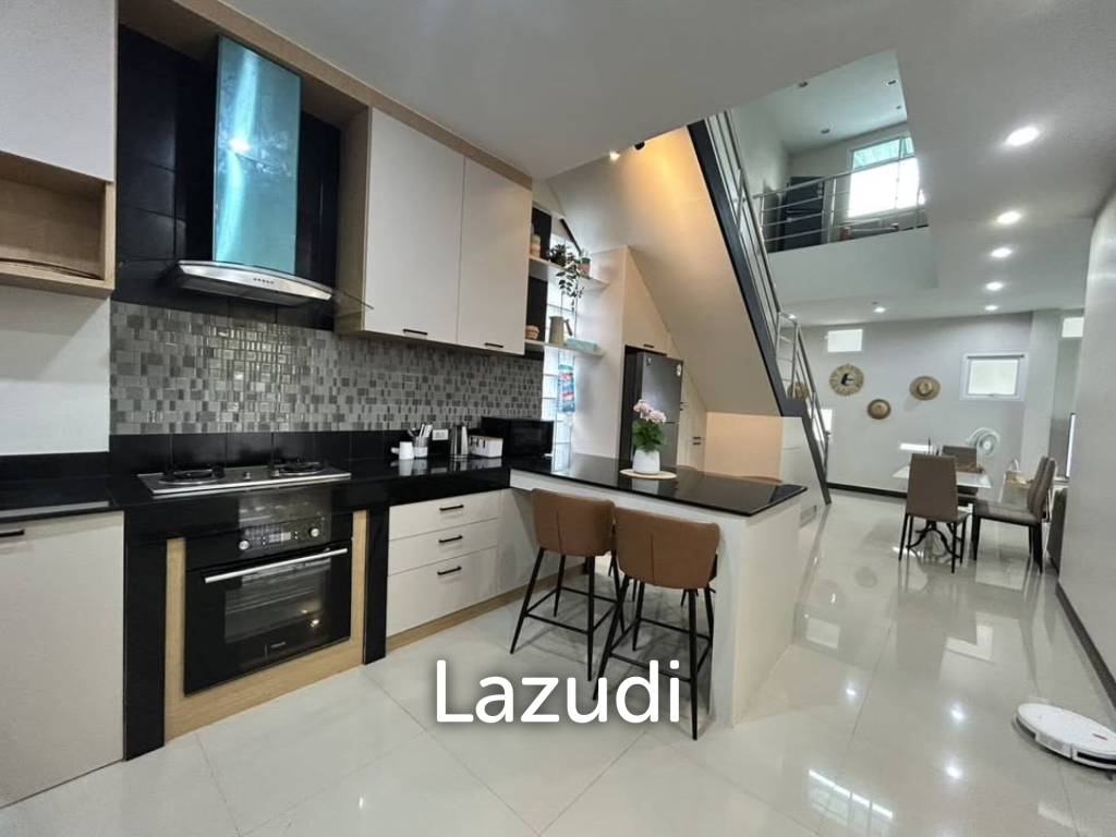 3-Bedroom Pool Villa near Blue Tree in Cherng Talay