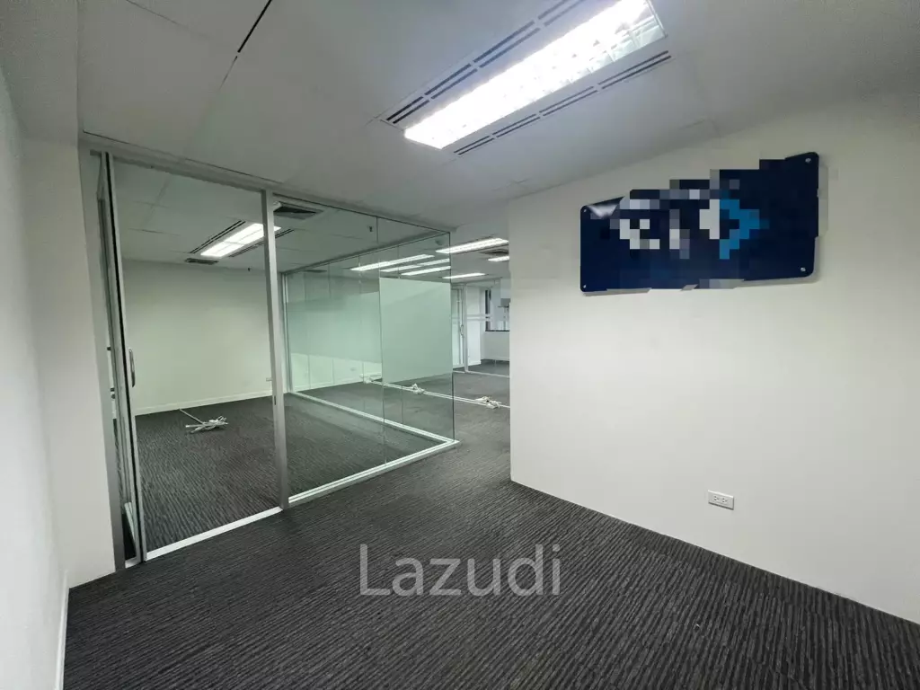Modern Office Space in Chartered Square Silom