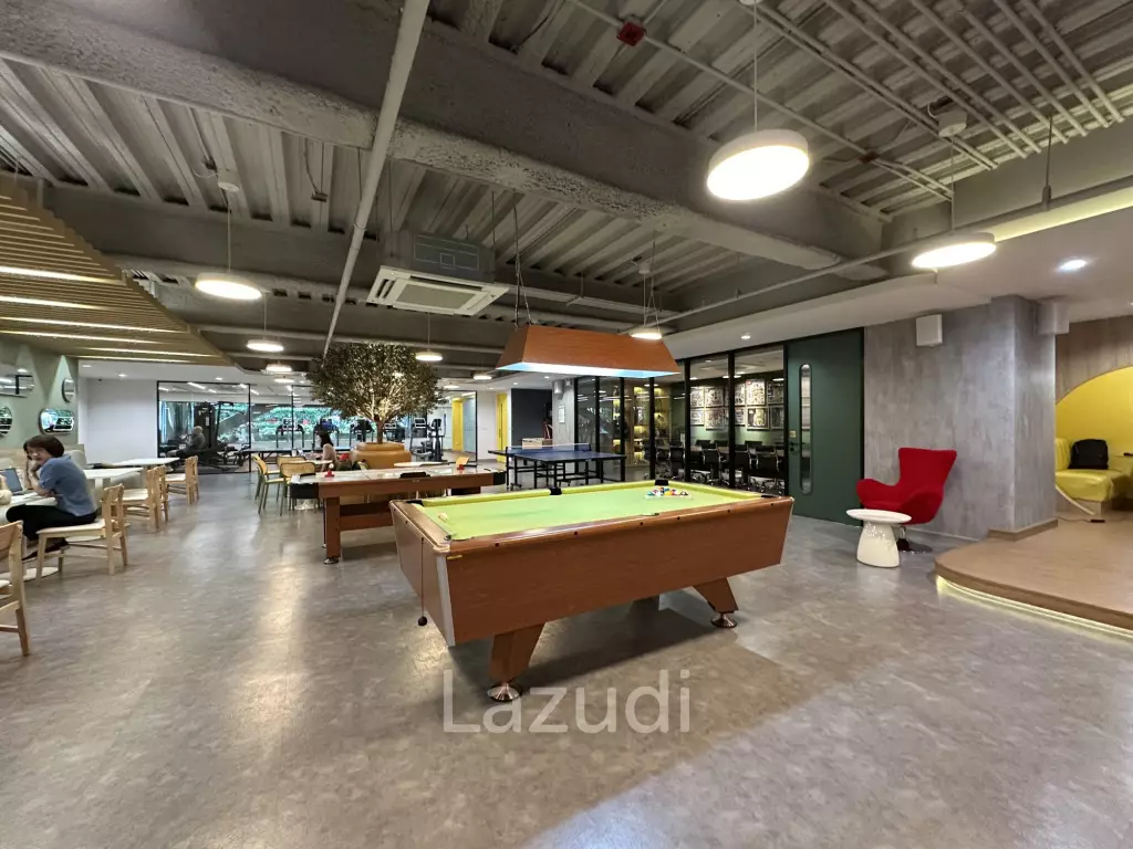 Modern Office Space in Chartered Square Silom