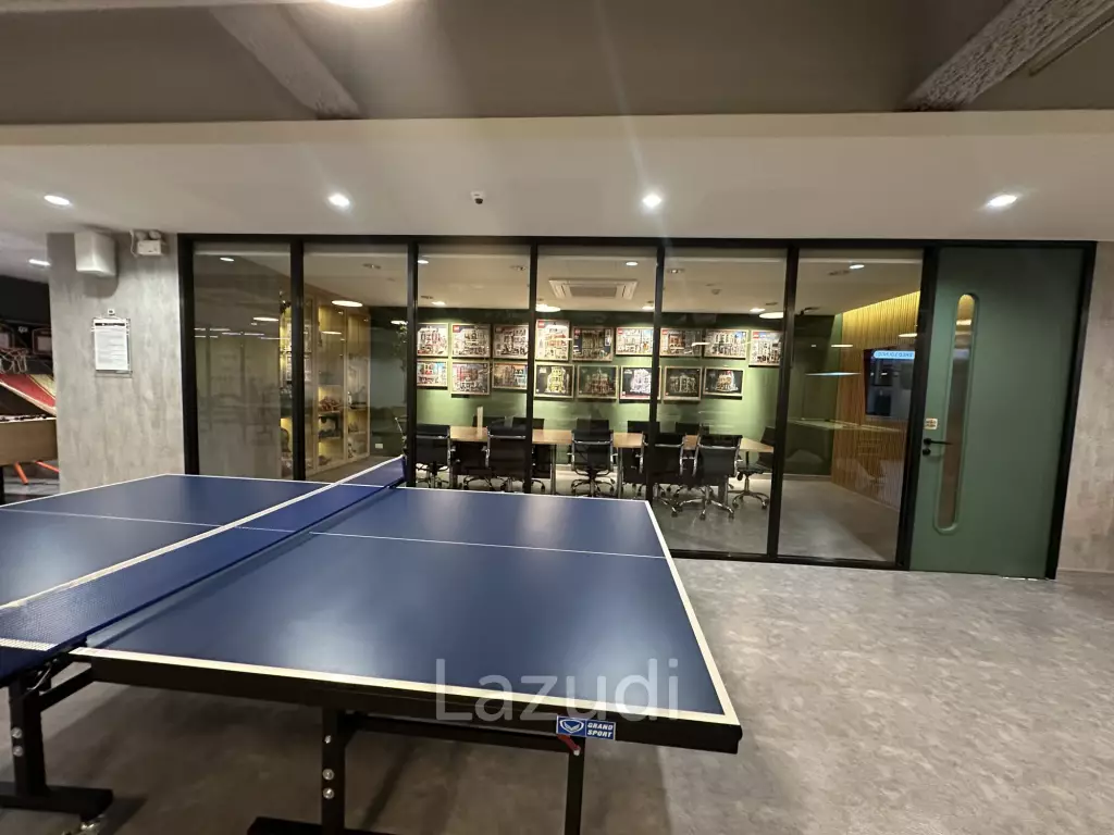Modern Office Space in Chartered Square Silom