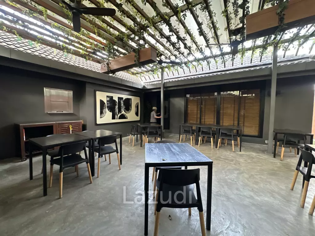 Modern Retail Space in Yan Nawa Sathon Bangkok