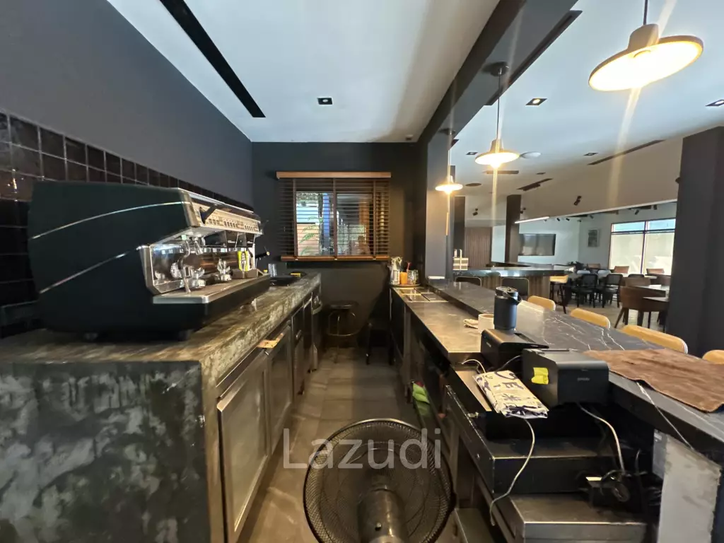 Modern Retail Space in Yan Nawa Sathon Bangkok