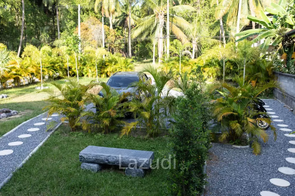 Stunning New 400 sqm Villa – Near Thong Sala and Srithanu