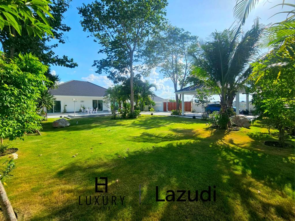 Luxurious, Ready-to-Move-in Home in Exclusive Hua Hin 70, Hin Lek Fai