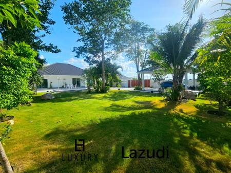 Luxurious, Ready-to-Move-in Home in Exclusive Hua Hin 70, Hin Lek Fai