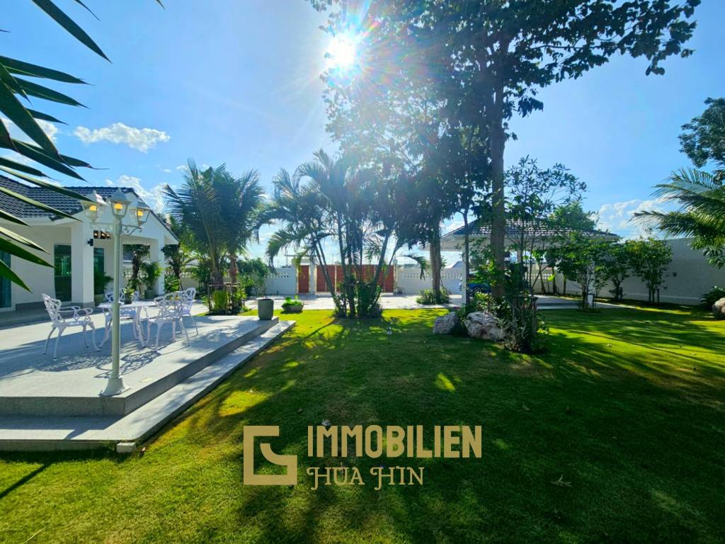 großes Grundstück / Modern / 180 qm Wohnfläche