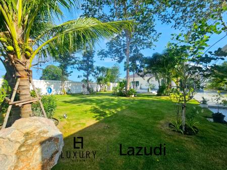 Luxurious, Ready-to-Move-in Home in Exclusive Hua Hin 70, Hin Lek Fai