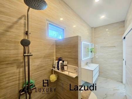 Luxurious, Ready-to-Move-in Home in Exclusive Hua Hin 70, Hin Lek Fai