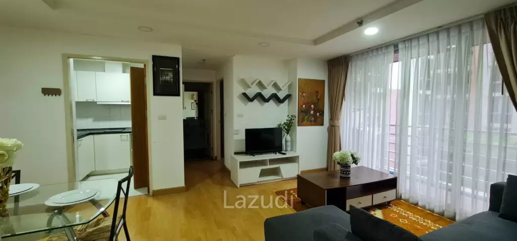 Luxury 2-Bedroom Condo in The Master Sathorn