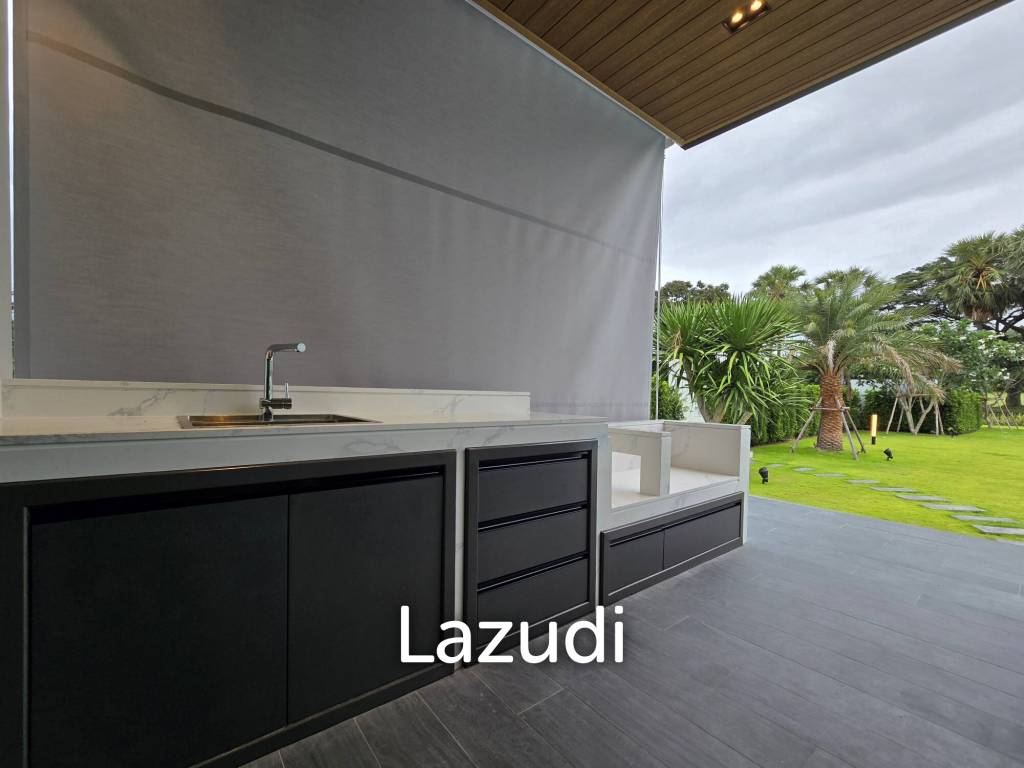 PALM HILLS : Luxurious 4 Bed Pool villa  in the Golf Course