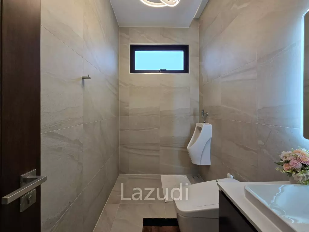 PALM HILLS : Luxurious 4 Bed Pool villa  in the Golf Course