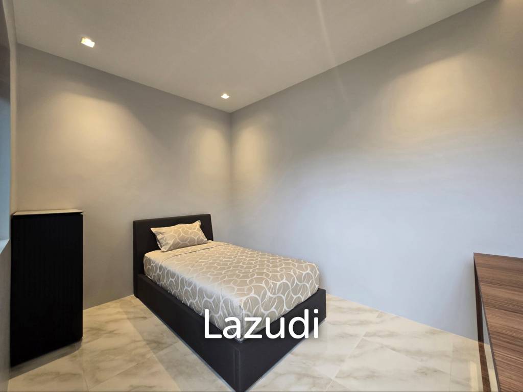 PALM HILLS : Luxurious 4 Bed Pool villa  in the Golf Course