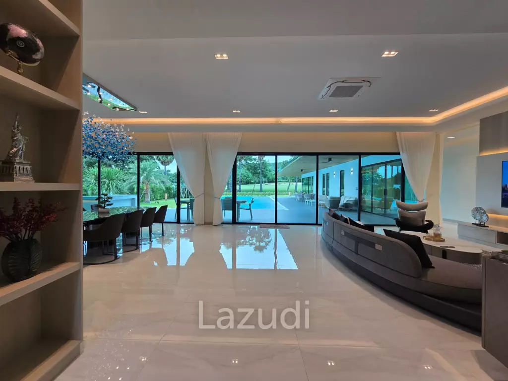 PALM HILLS : Luxurious 4 Bed Pool villa  in the Golf Course