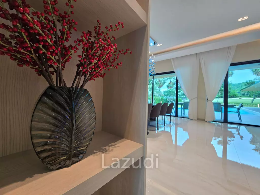 PALM HILLS : Luxurious 4 Bed Pool villa  in the Golf Course