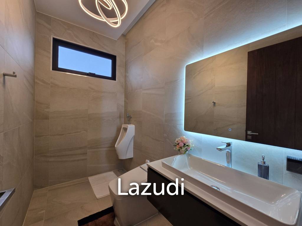 PALM HILLS : Luxurious 4 Bed Pool villa  in the Golf Course