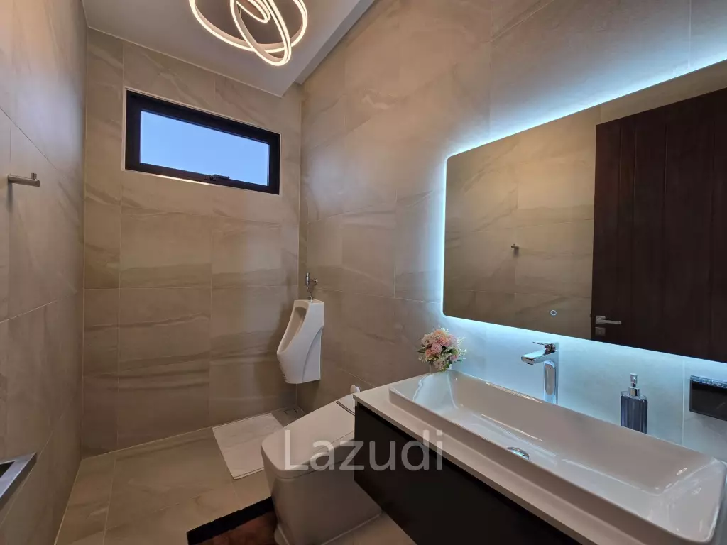 PALM HILLS : Luxurious 4 Bed Pool villa  in the Golf Course