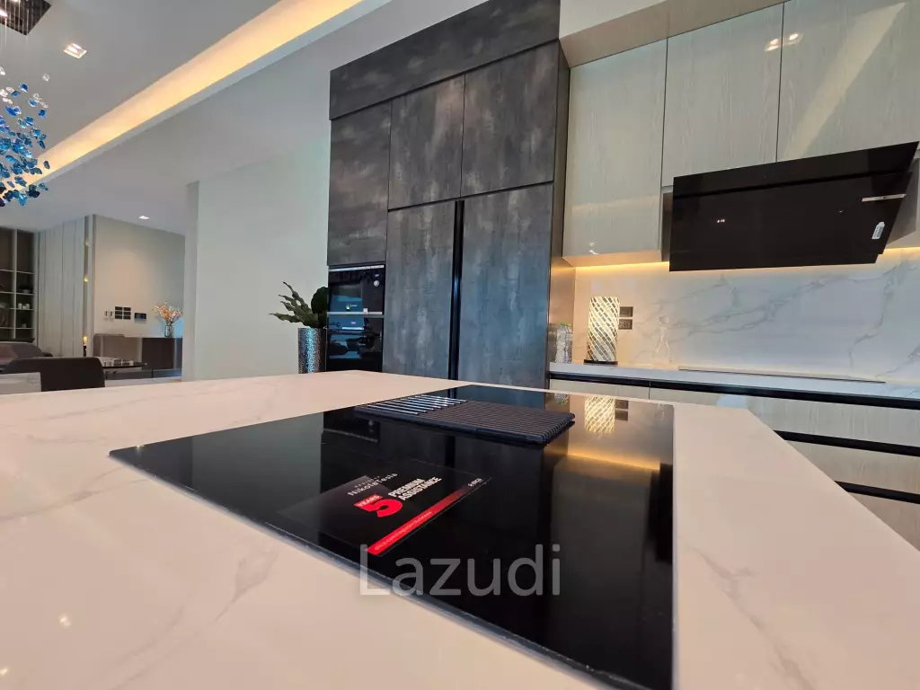 PALM HILLS : Luxurious 4 Bed Pool villa  in the Golf Course