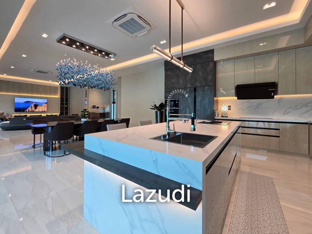 PALM HILLS : Luxurious 4 Bed Pool villa  in the Golf Course