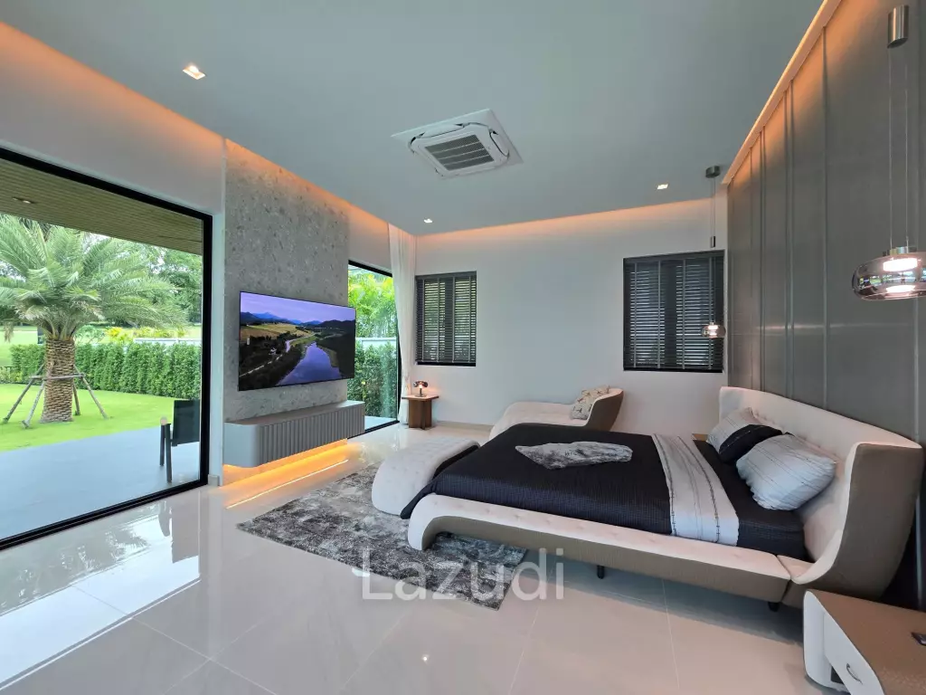 PALM HILLS : Luxurious 4 Bed Pool villa  in the Golf Course