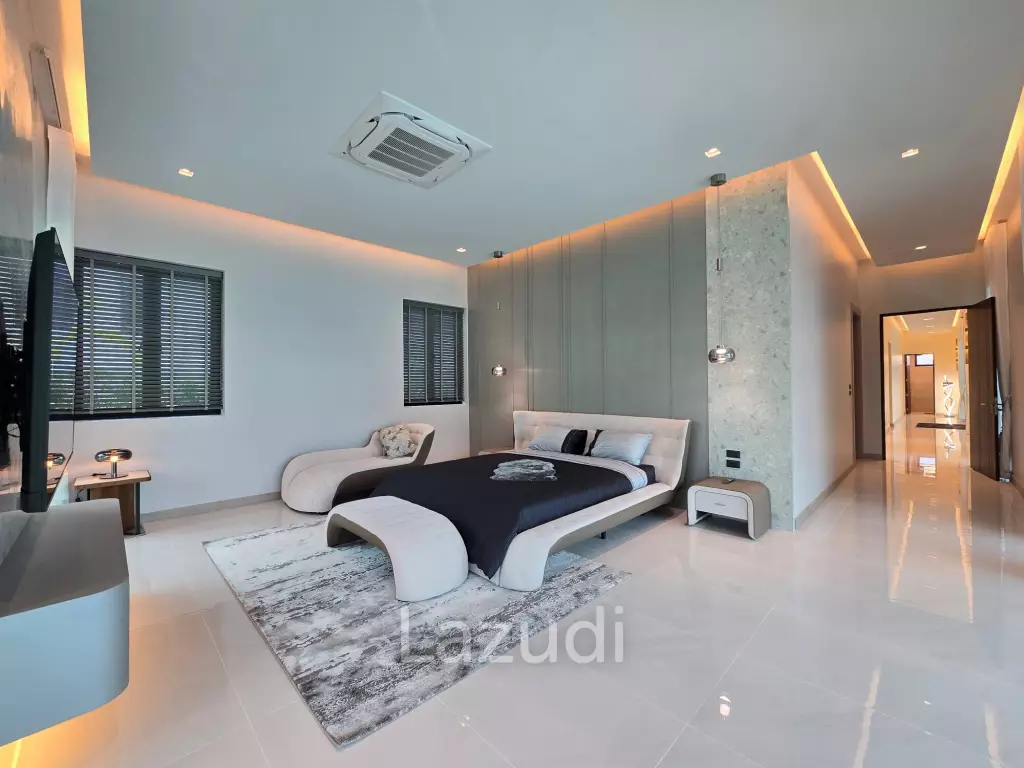 PALM HILLS : Luxurious 4 Bed Pool villa  in the Golf Course