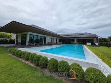 PALM HILLS : Luxurious 4 Bed Pool villa  in the Golf Course PALM HILLS : Luxurious 4 Bed Pool villa  in the Golf Course