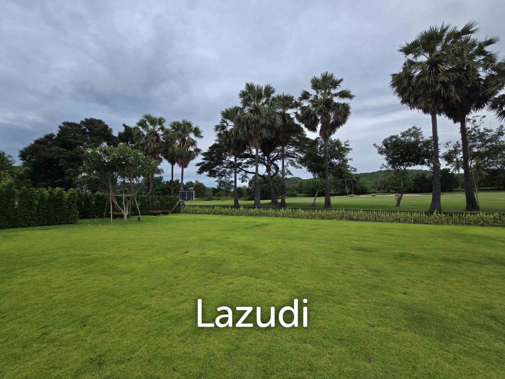 PALM HILLS : Luxurious 4 Bed Pool villa  in the Golf Course