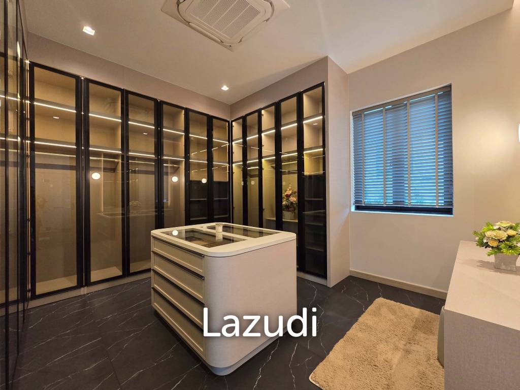 PALM HILLS : Luxurious 4 Bed Pool villa  in the Golf Course