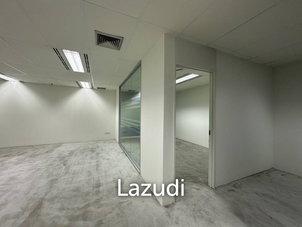Prime Office at Chartered Square in Si Lom Bangkok