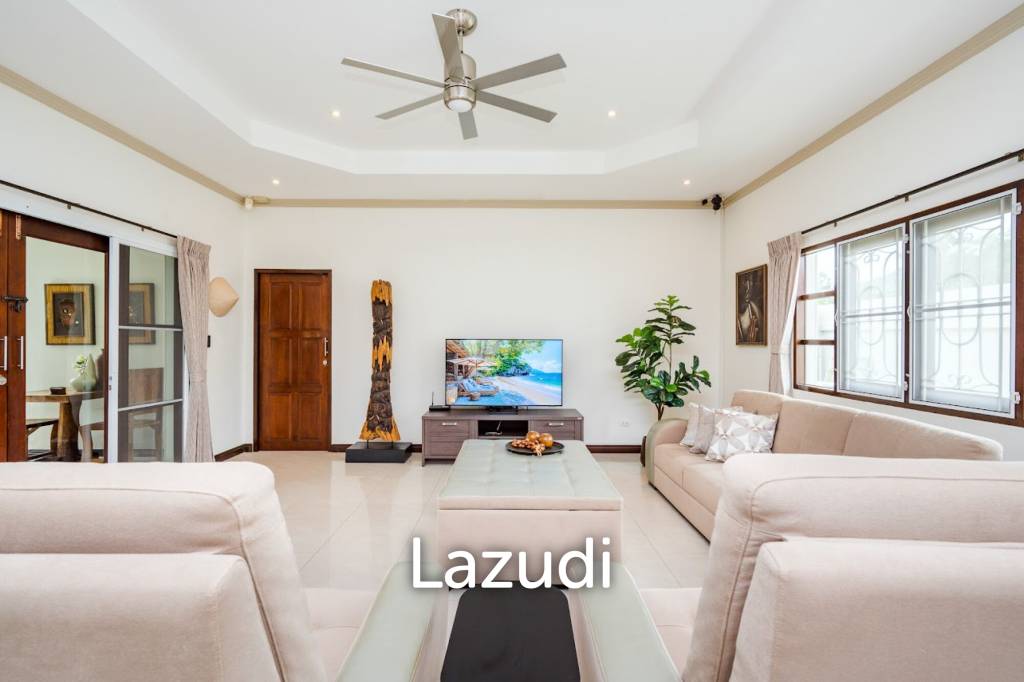 Luxurious 4-Bedroom Villa in Hua Hin with Pool