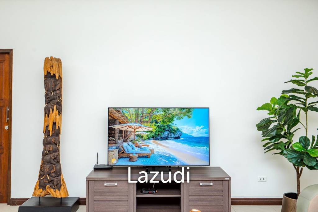 Luxurious 4-Bedroom Villa in Hua Hin with Pool
