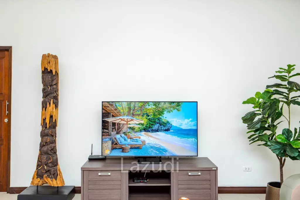 Luxurious 4-Bedroom Villa in Hua Hin with Pool