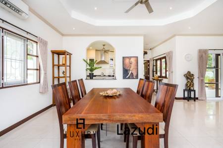 Luxurious 4-Bedroom Villa in Hua Hin with Pool