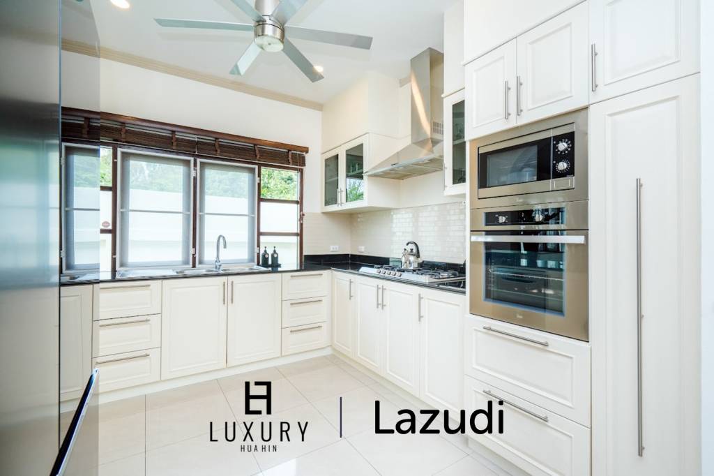 Luxurious 4-Bedroom Villa in Hua Hin with Pool