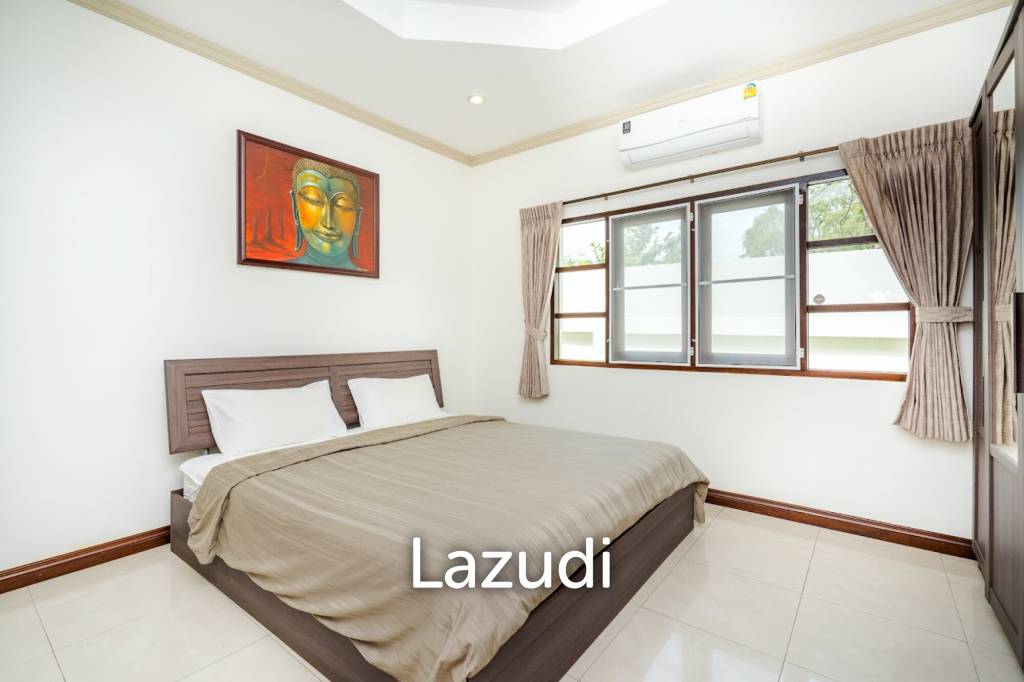 Luxurious 4-Bedroom Villa in Hua Hin with Pool