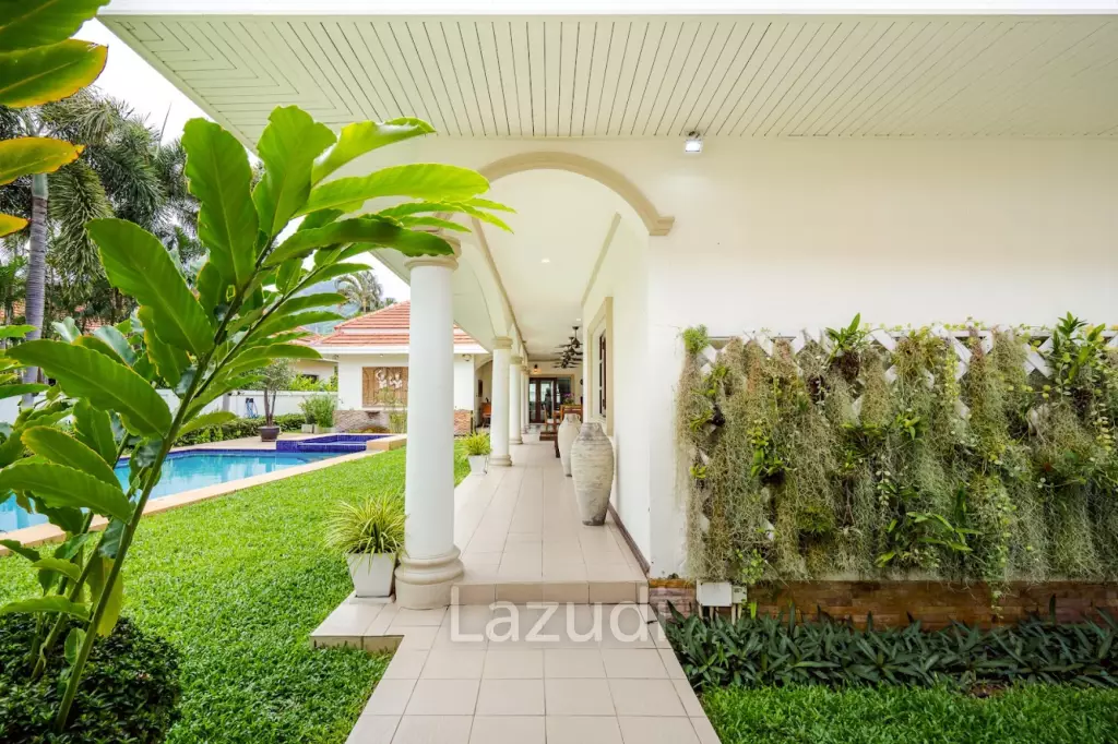 Luxurious 4-Bedroom Villa in Hua Hin with Pool