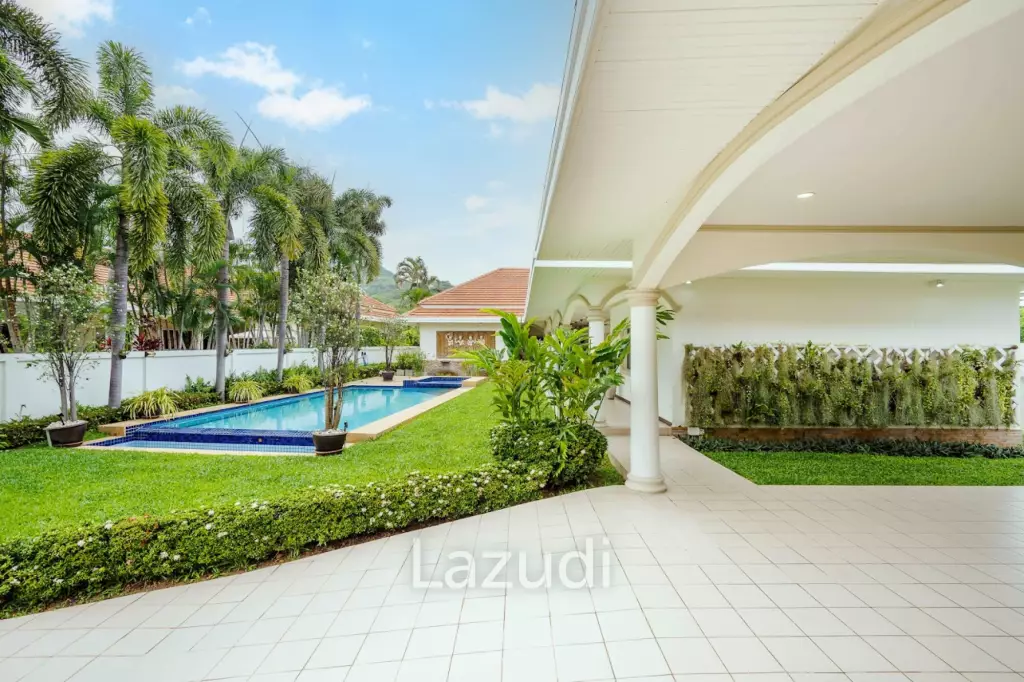 Luxurious 4-Bedroom Villa in Hua Hin with Pool
